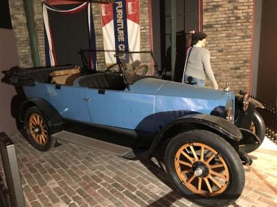 Automobile, Lorraine Touring Car