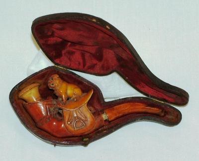 Holder, Cigar Or Cigarette in Case