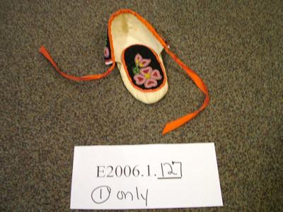 Child's Moccasins 