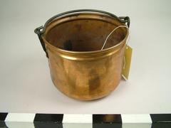 Pail, Reproduction