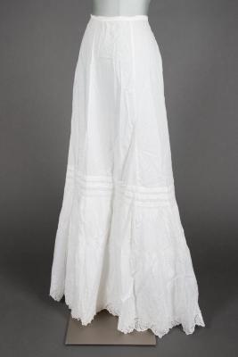 Underskirt