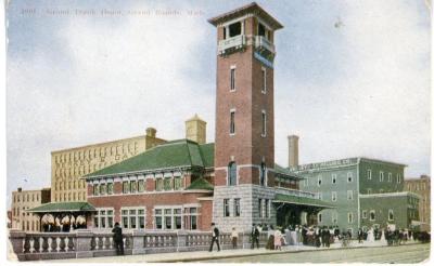 Postcard, Grand Trunk Depot
