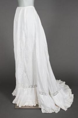 Underskirt