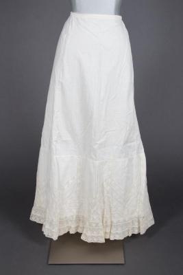 Underskirt