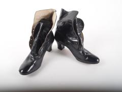Shoes, Woman's