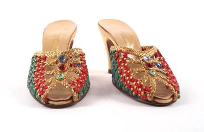 Shoes (1 Pr.)