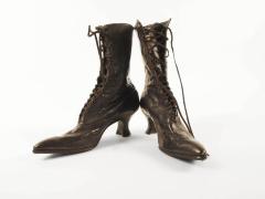Boots, Woman's