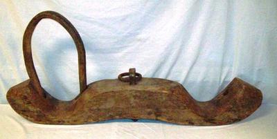 Yoke