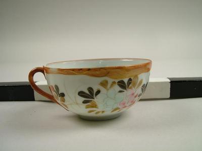 Cup