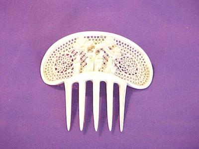 Pierced Ivory Ornamental Hair Comb