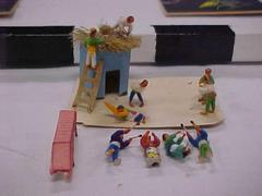 Hut, Model